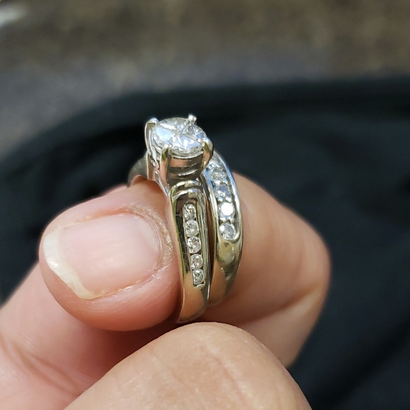 Wedding ring set - Picture 4 of 9